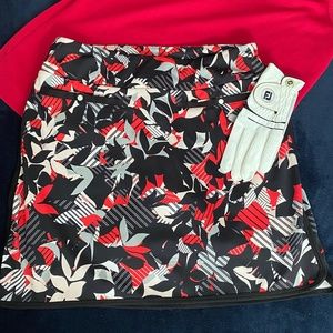 EUC Tail Pull On Golf Skort Size S